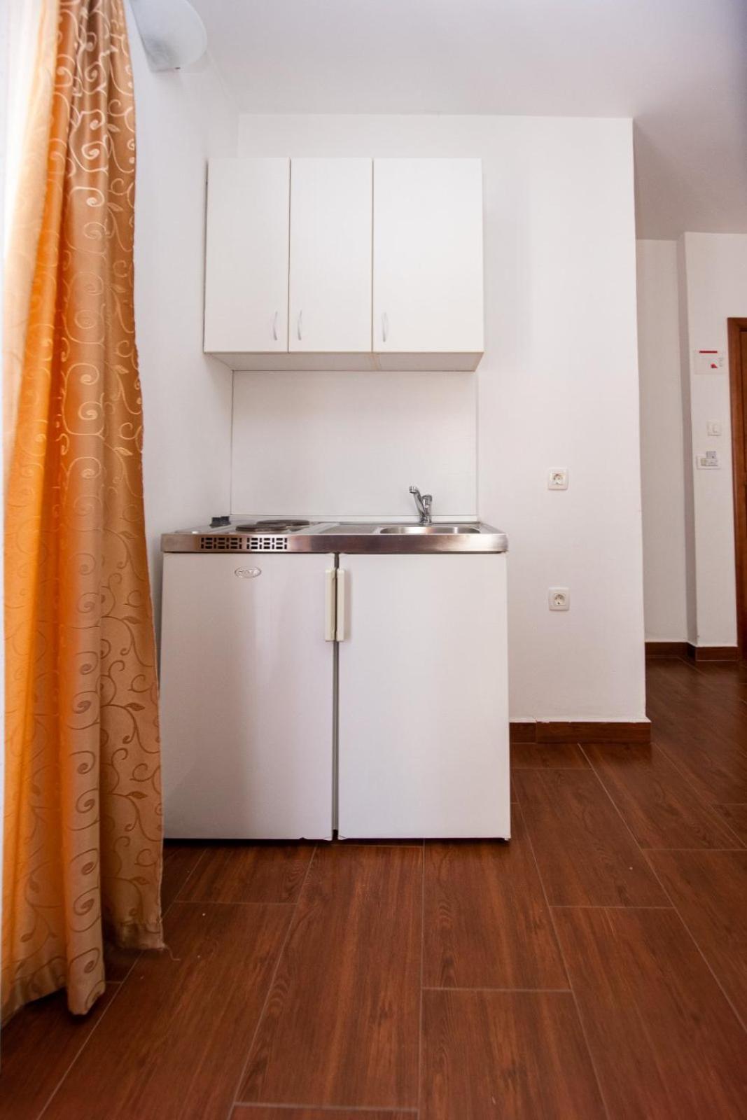 Appartement Ipera à Budva Extérieur photo